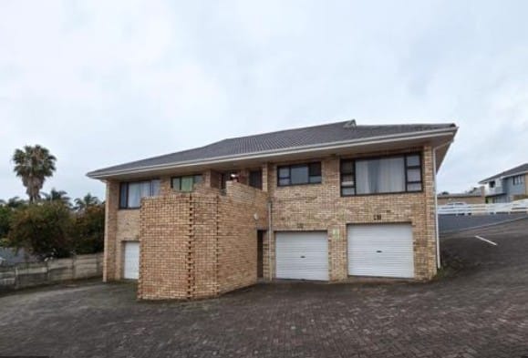 2 Bedroom Property for Sale in Beacon Bay Eastern Cape